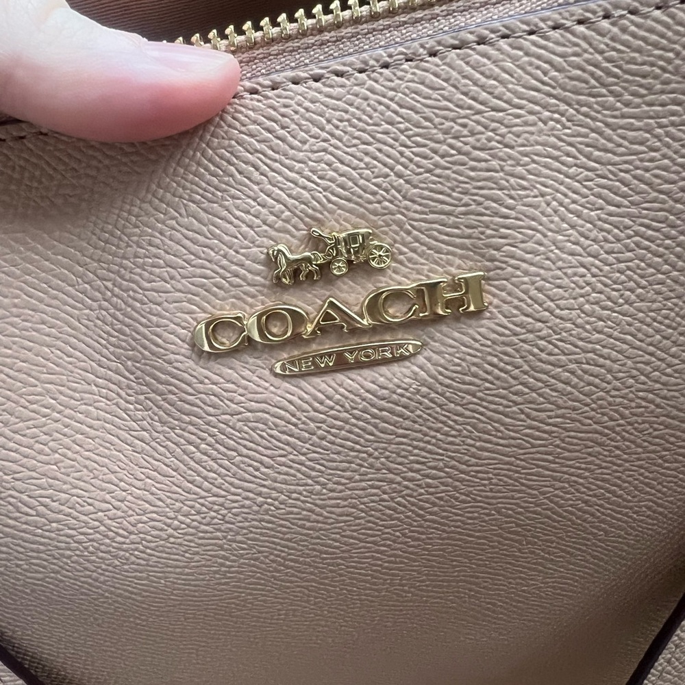 Coach Ava Crossgrain Leather Tote with Structured Design - F57526 - Soft Pink - Picture 6 of 7